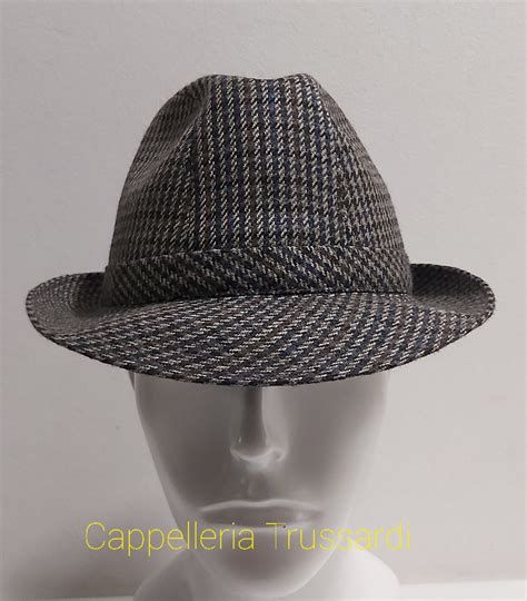 cappello lana versace|Cappello Versace in lana Pied De Poule .